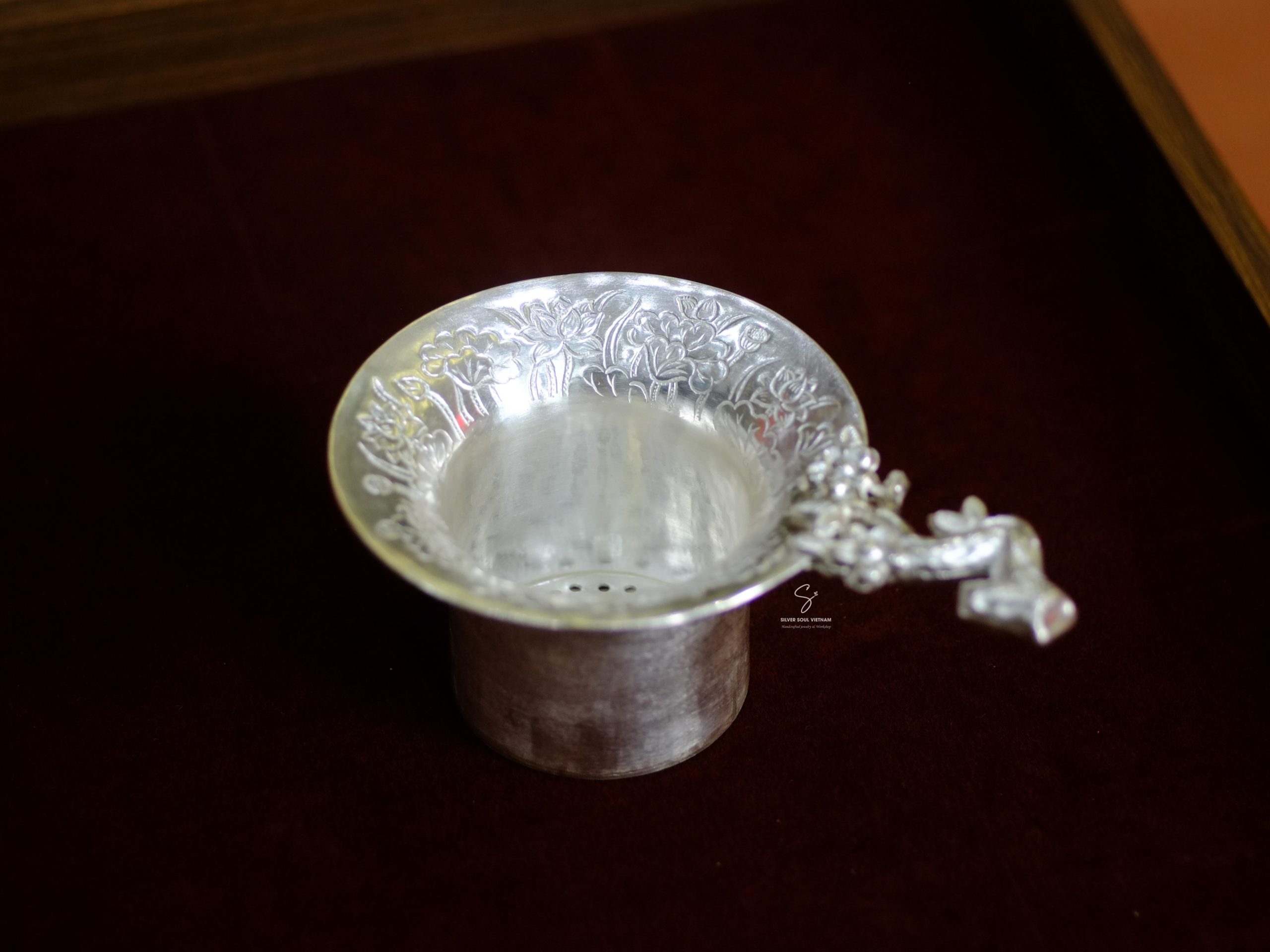 A8084EF5-3C04-4811-90E4-D7A11398F512